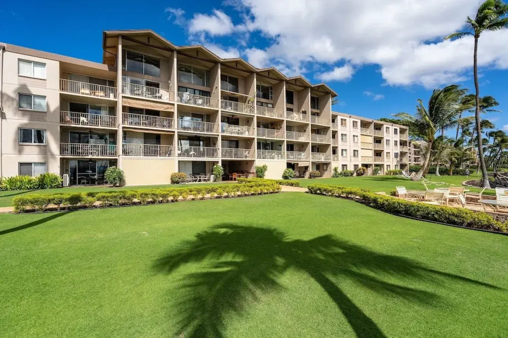 Maalaea Kai #410 2 Bedroom Condo by RedAwning