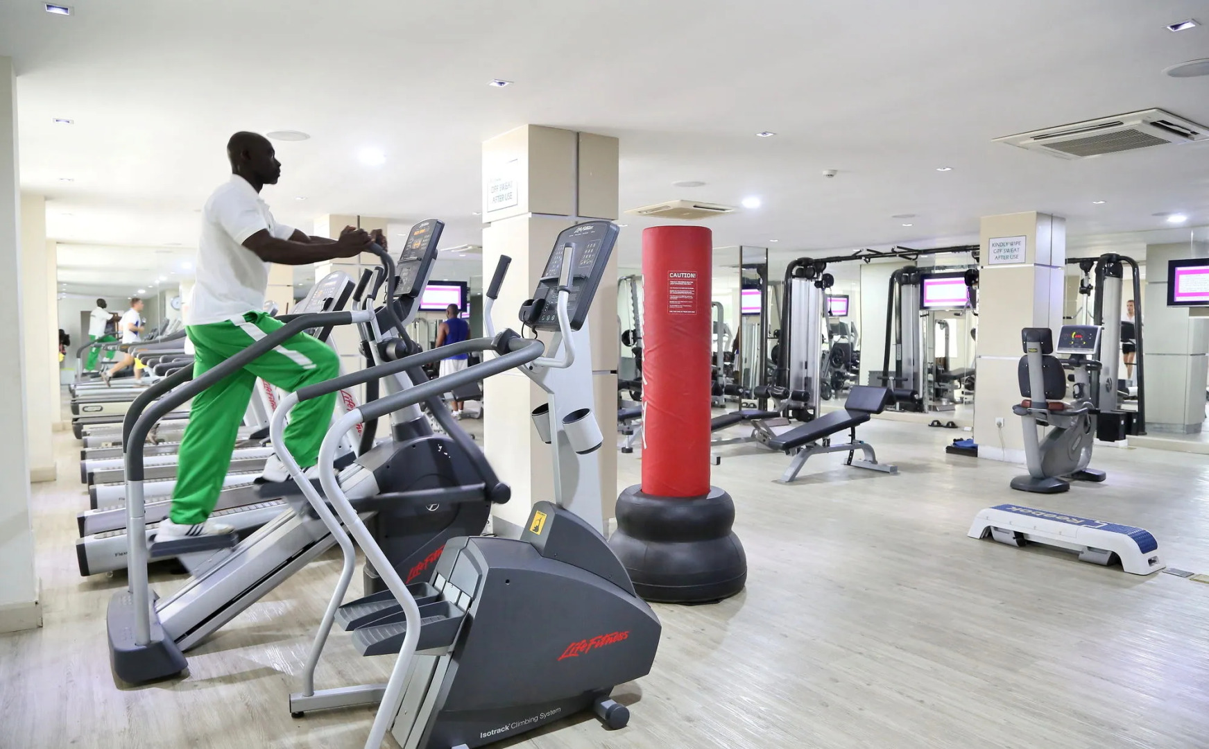 Отель Alisa North Ridge