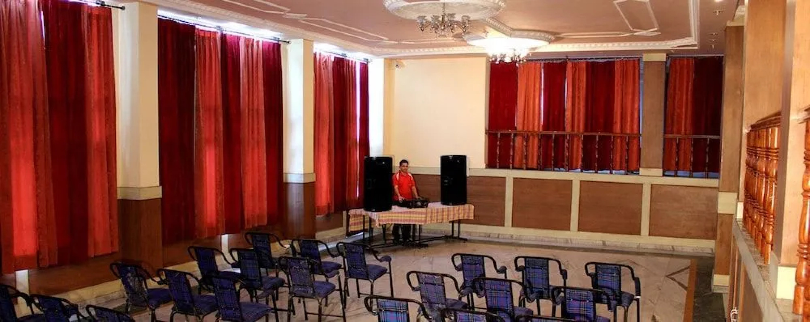 ADB Rooms Falcon Crest