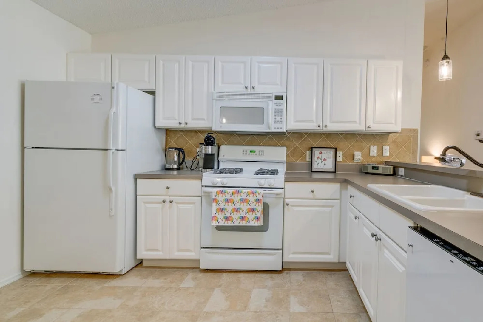 Home w/ Pool + Pickleball Access in The Villages!