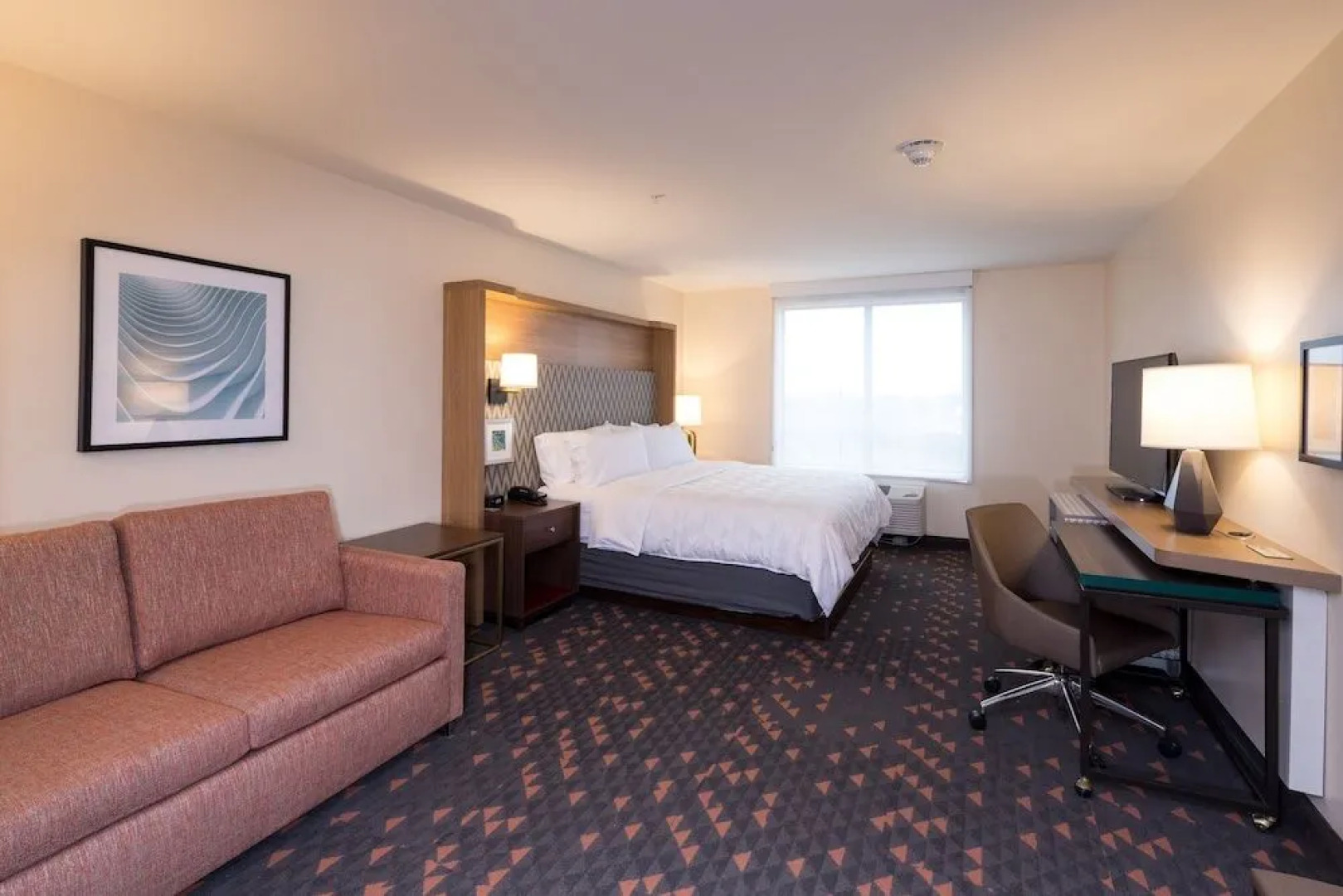 Holiday Inn & Suites Detroit - Troy