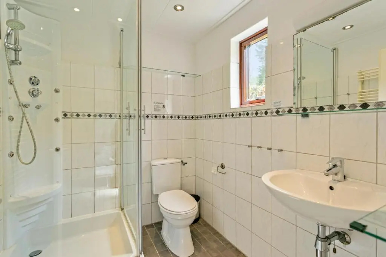 Doggersbank 39 - Noordzeepark Ouddorp - Not for companies - Luxurious house with big garden near the beach