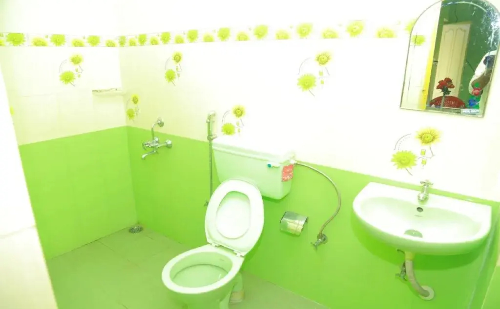 Shirleys Beach Hotel