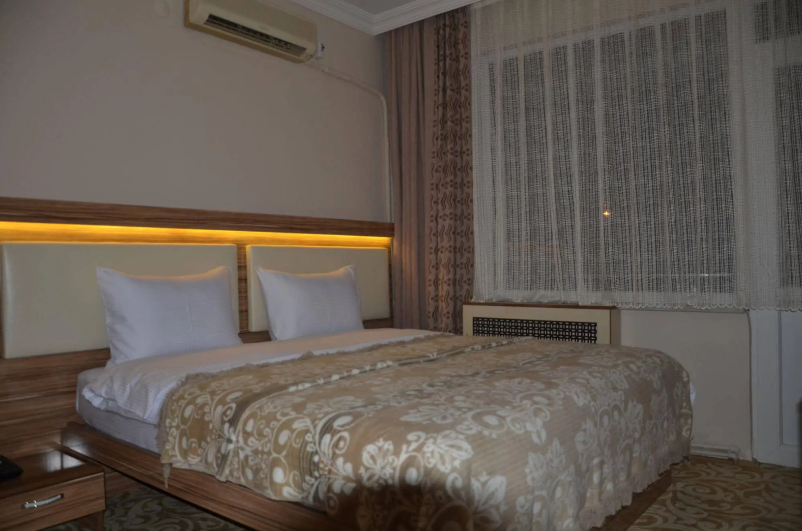 Hisar Hotel