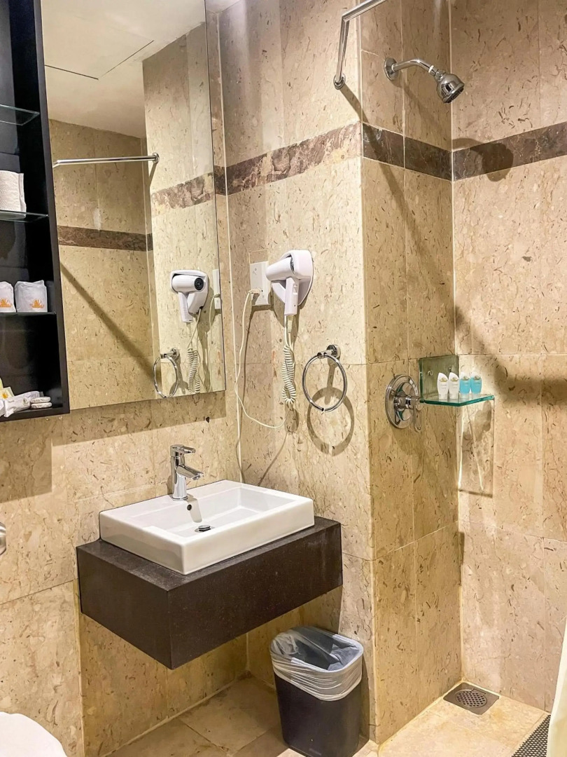 Pacific Palace Hotel