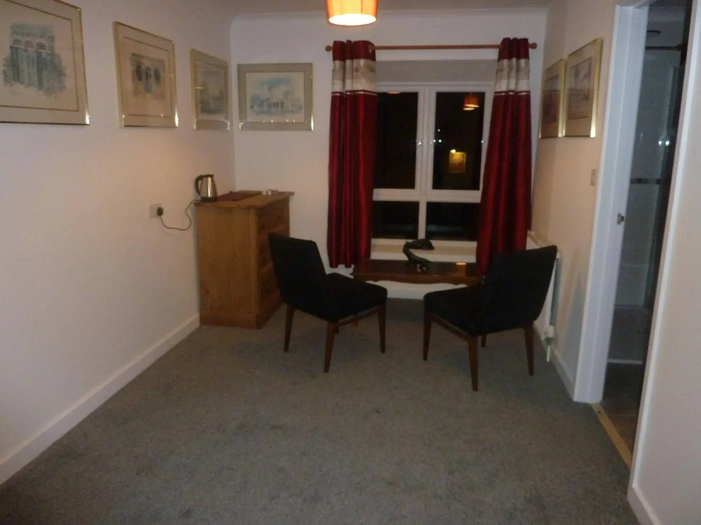 The Coach and Horses Inn