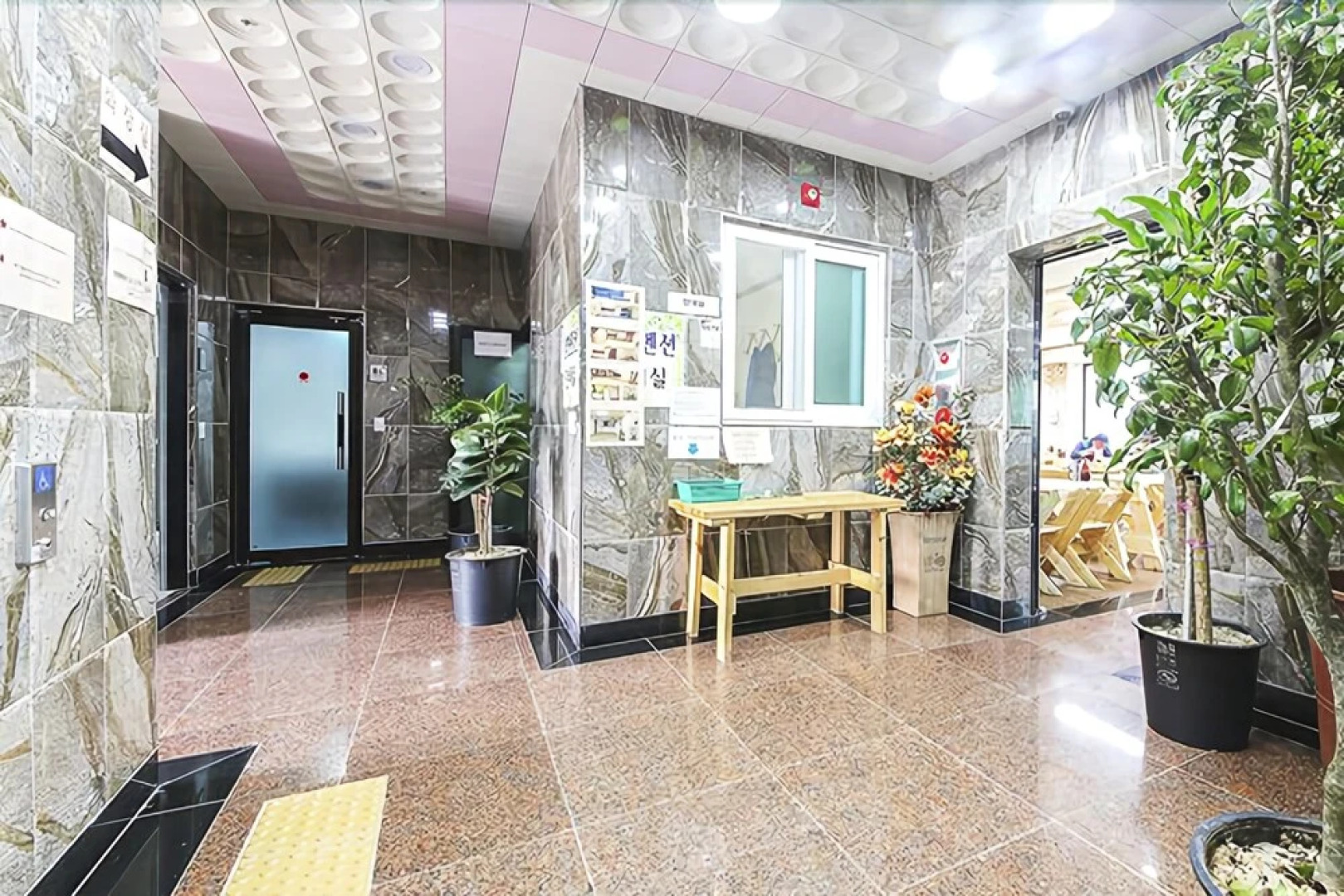 Yeosu Junghyun Pension