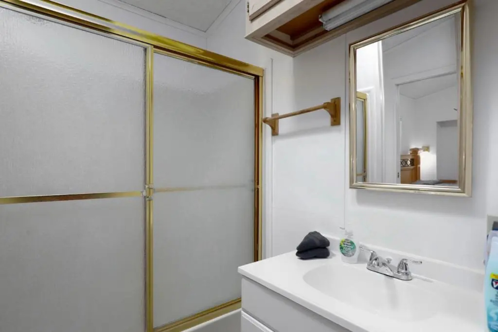 Lake Havasu Cabin Mtn&Lake Views, FREE ON SITE Boat Launch ramp and marina