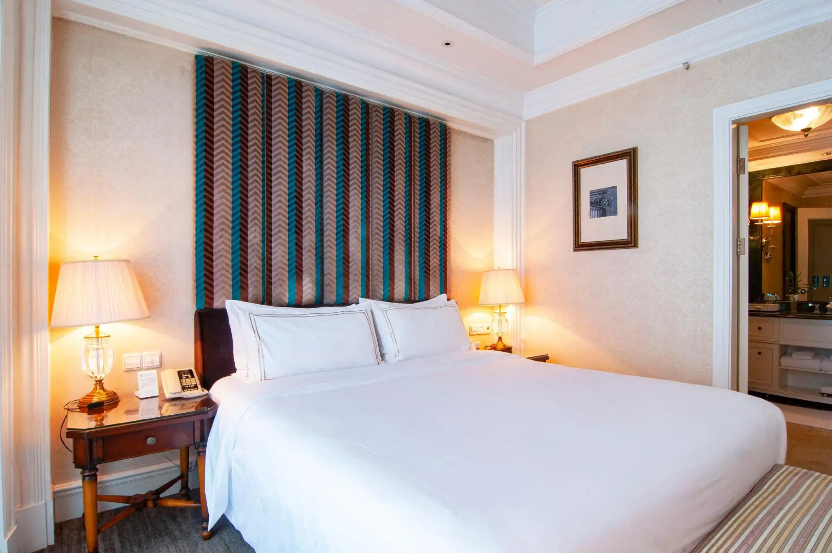 Royal Grace Hotel Optics Valley Wuhan