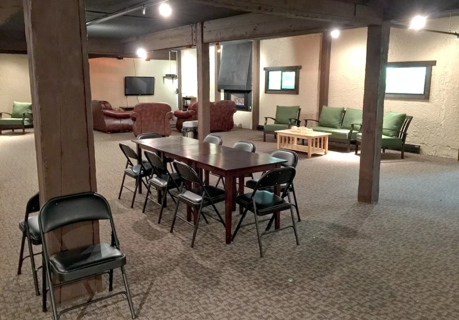 #09 - Snowline Lodge