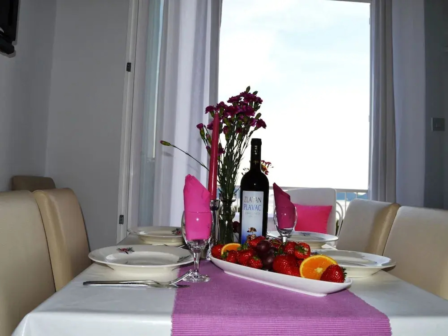 Apartments Lina - Three Bedroom Apartment With Two Balconies and Sea View
