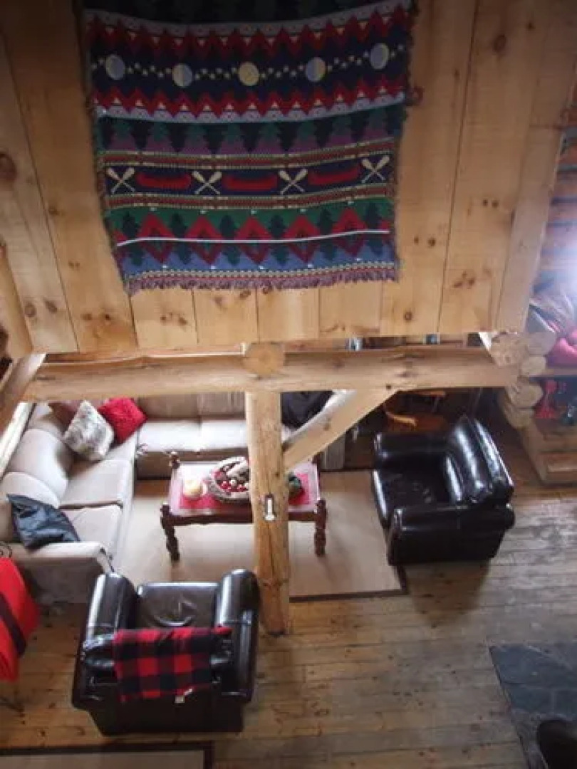 Algonquin Log Cabin