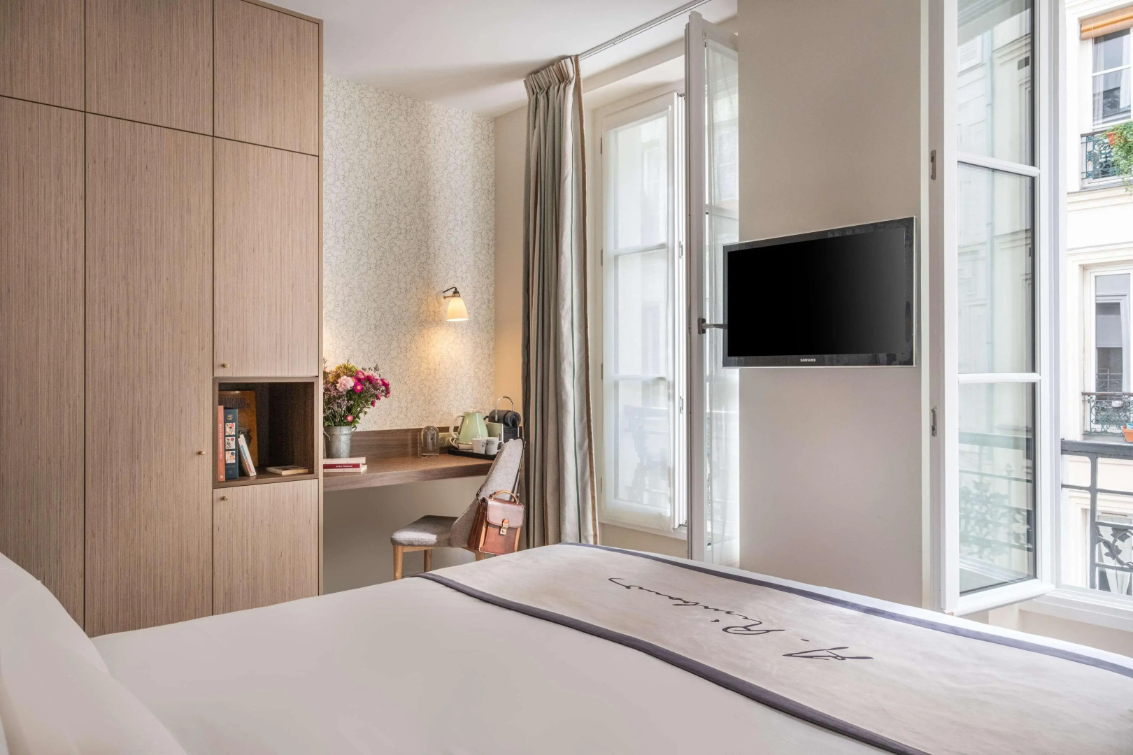 Отель Litteraire Arthur Rimbaud, BW Signature Collection