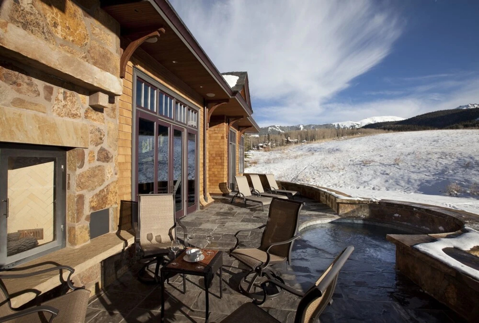 Hood Park Manor - 9 Br Home