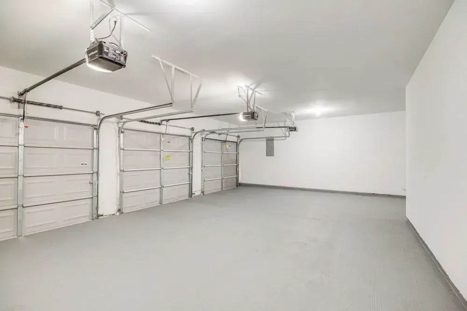 Expansive Home in Humble Near Lake Houston!