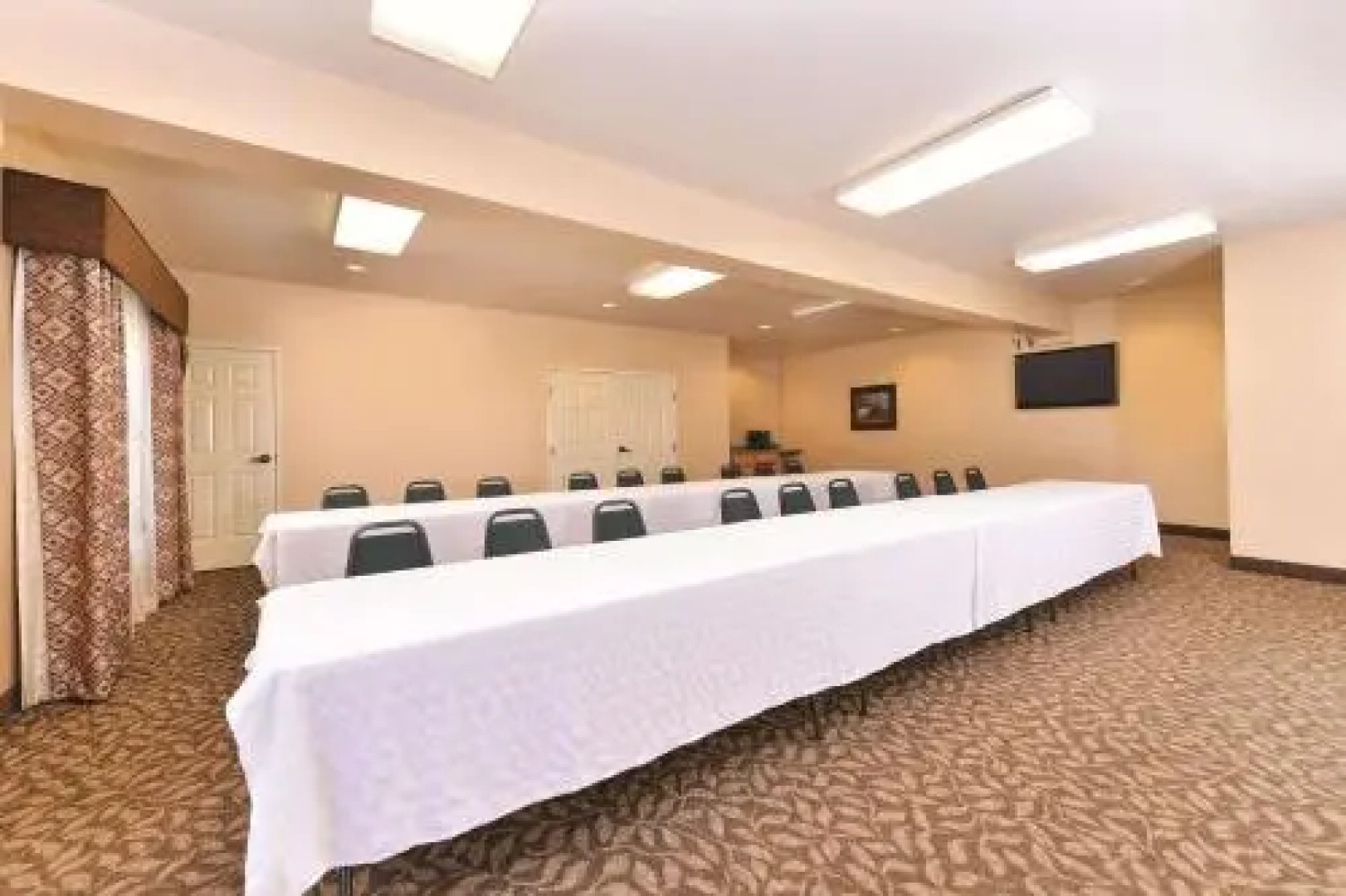 Best Western Plus Kalispell/Glacier Park West Hotel & Suites