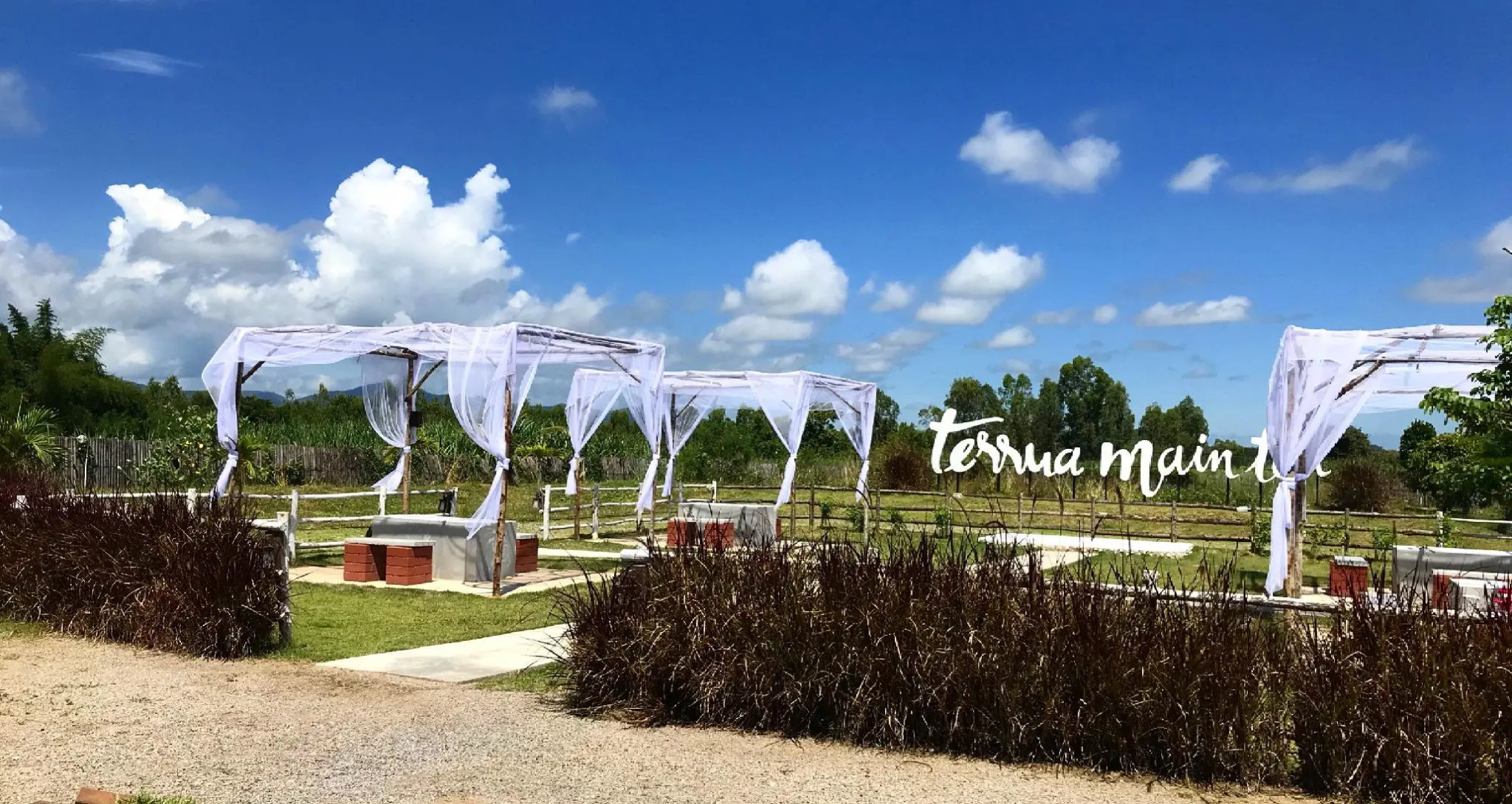 Terrua Main Ten Villa Garden