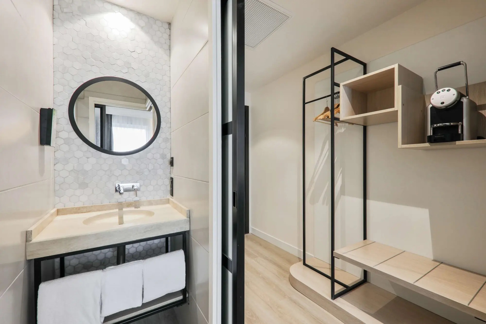 Campanile Smart Lyon Est - Eurexpo Bron Aviation