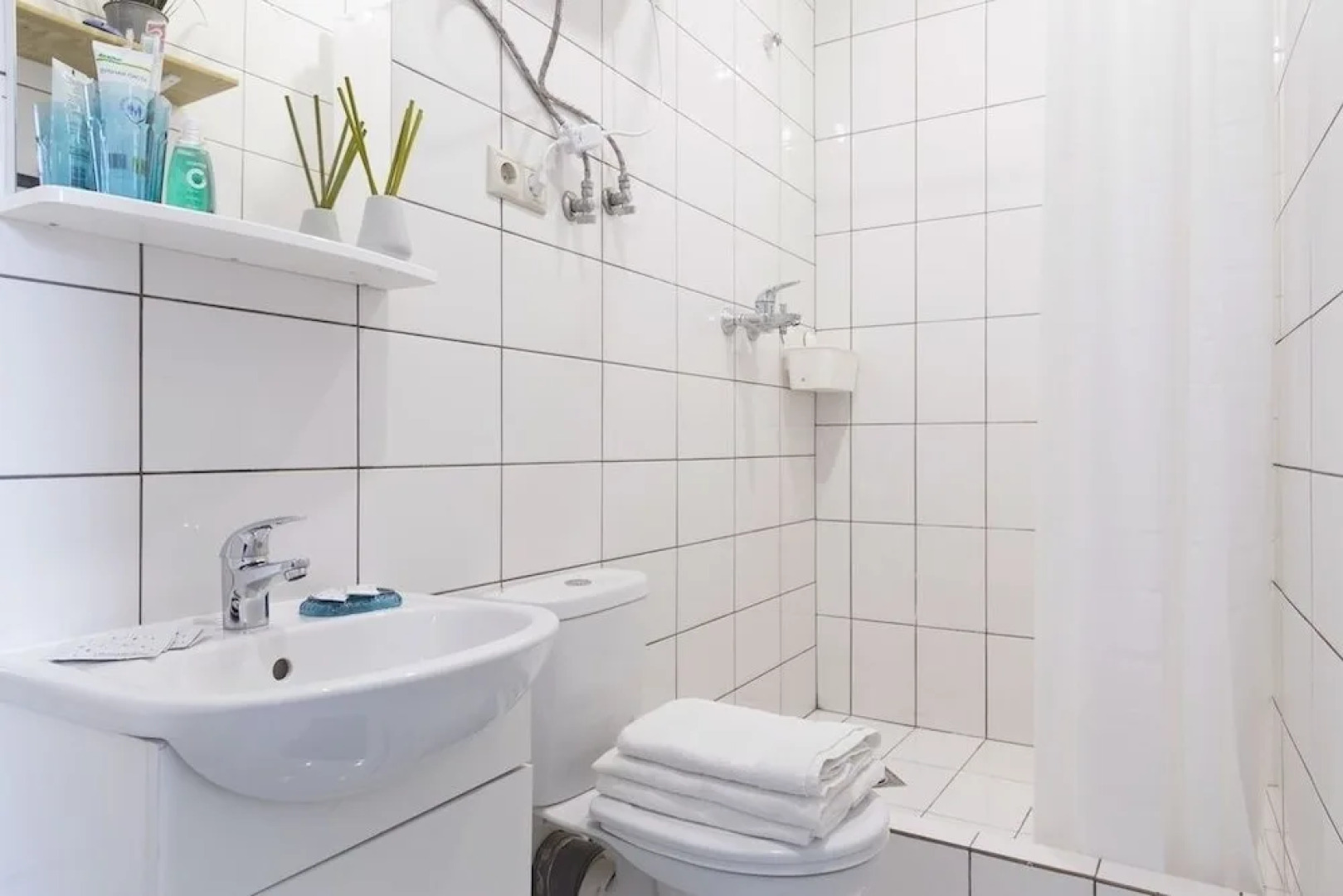 Апартаменты и студия RedHouse