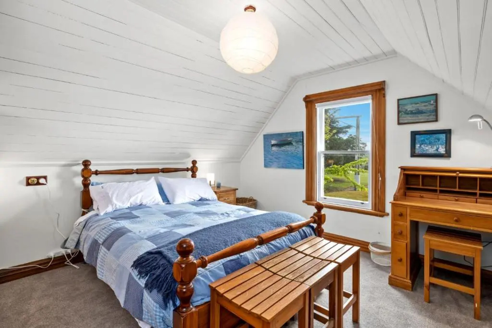 The Professor's Beach House - Brighton Holiday Home