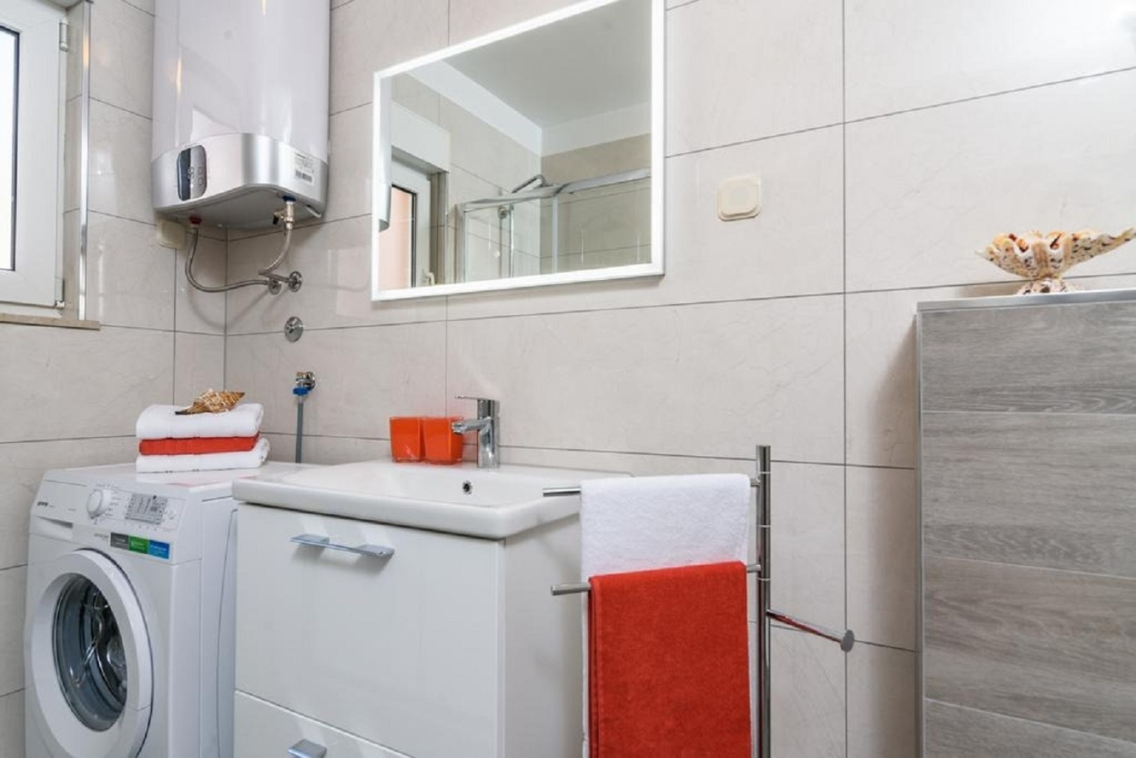 Apartment Maša - modern sea view apartment: A1 Trogir, Riviera Trogir