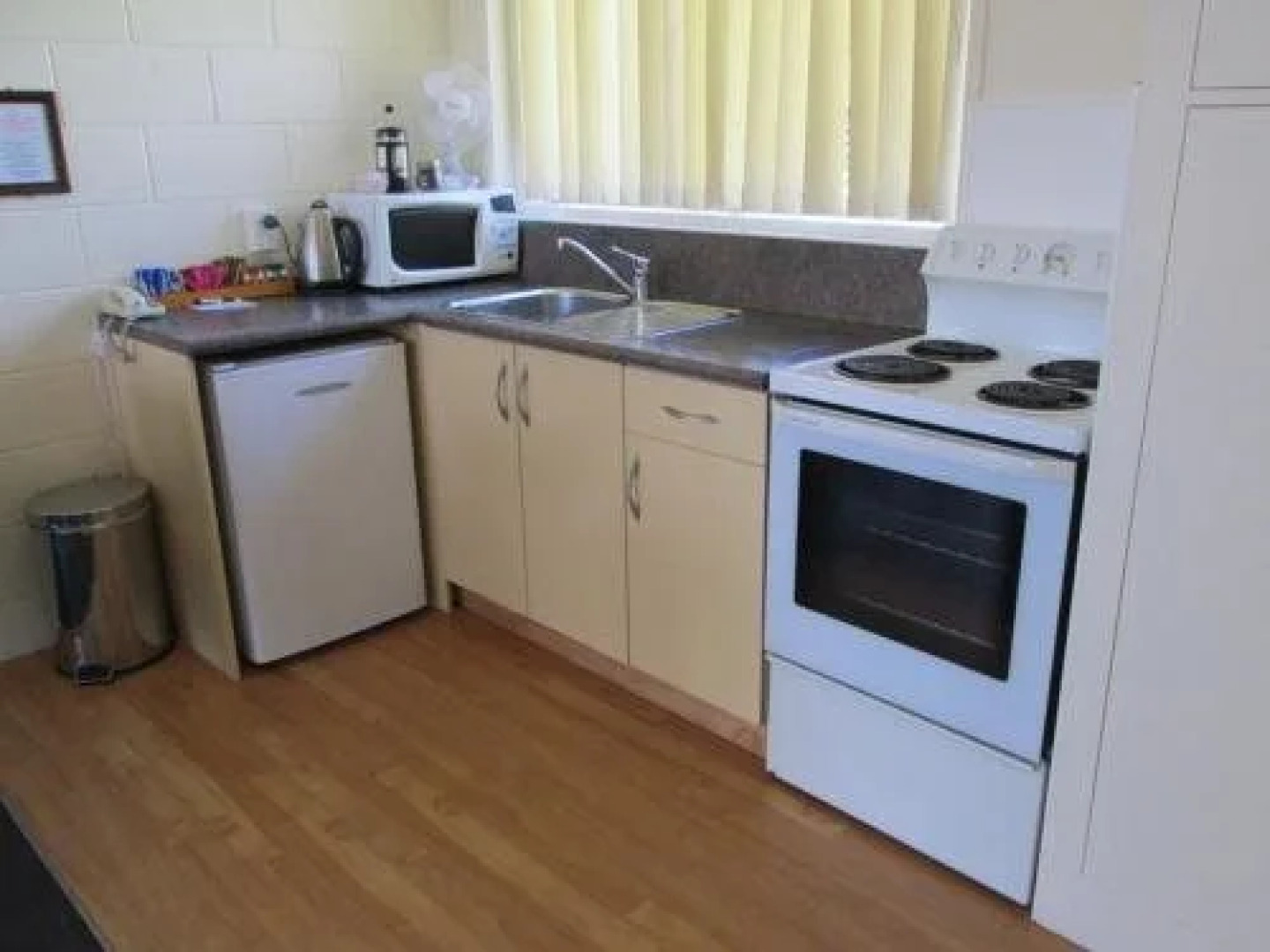 Shortland Court Motel