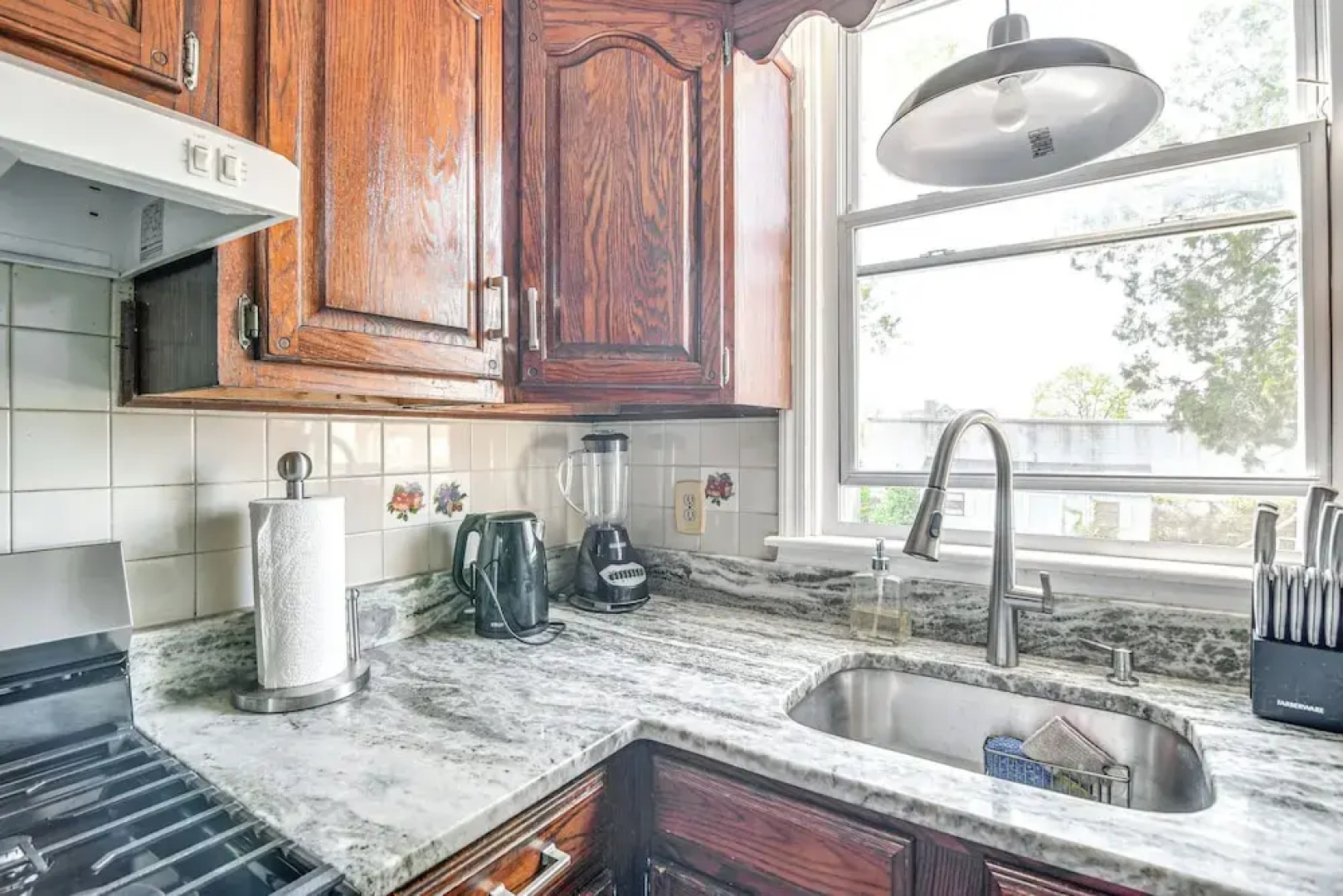 Quaint Lansdowne Getaway Near Downtown Philly!