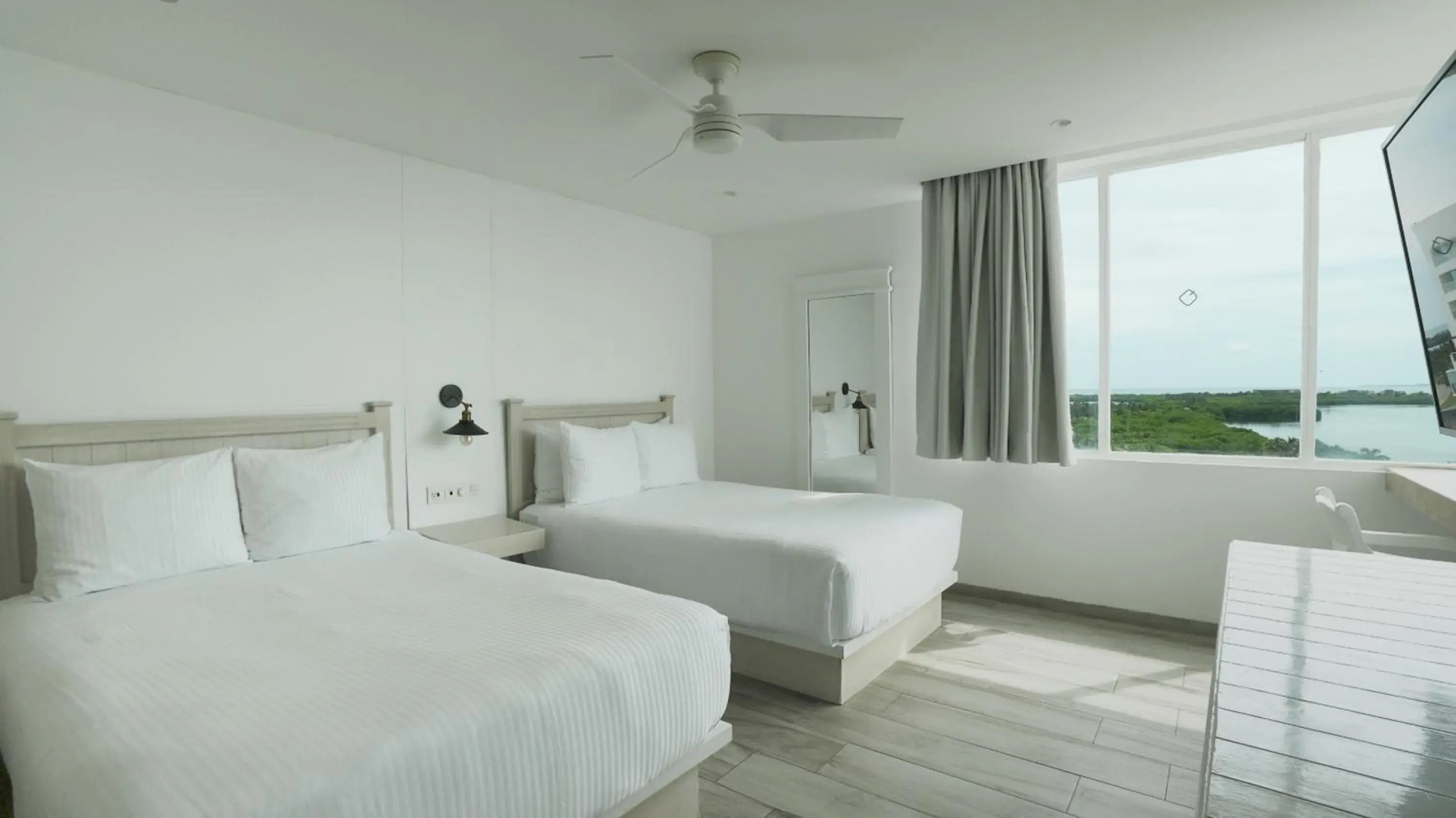 Sofitel Chicago Magnificent Mile