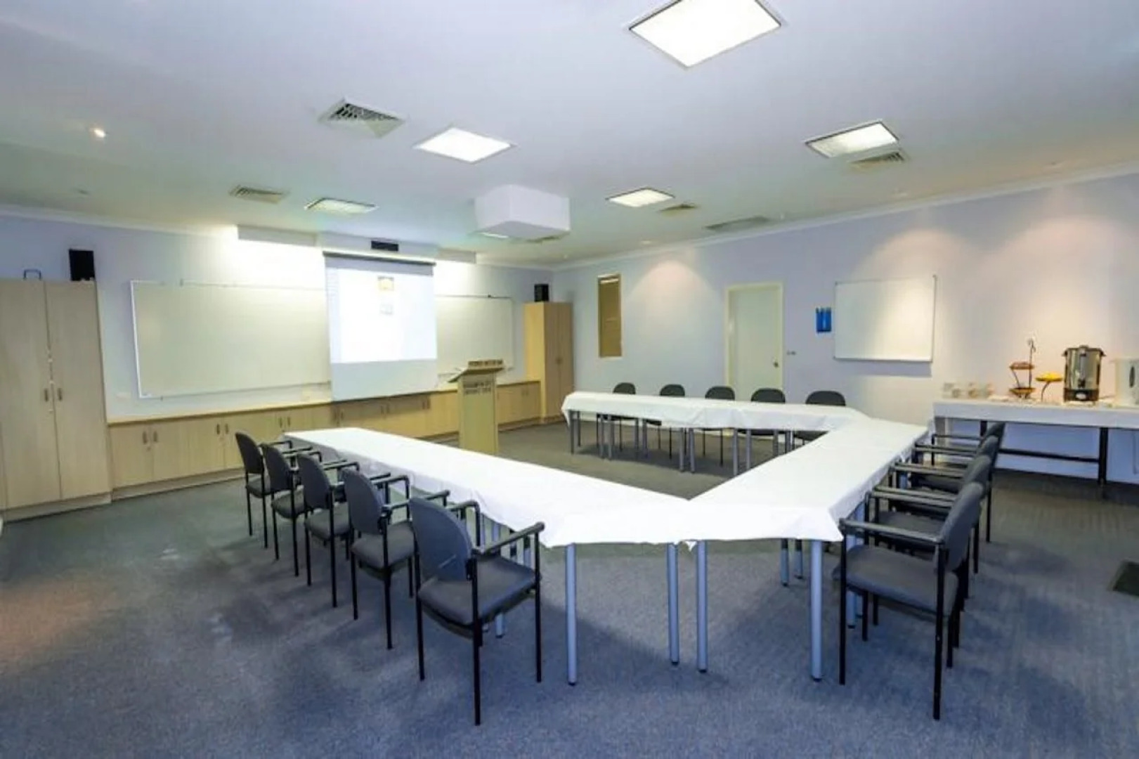 Y Motels Rockhampton