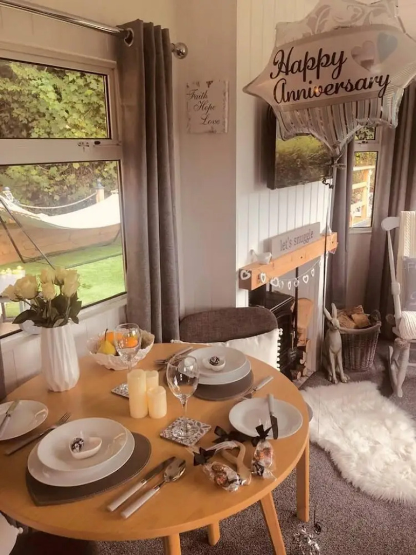 A Beautiful, Unique Lodge, Made for two