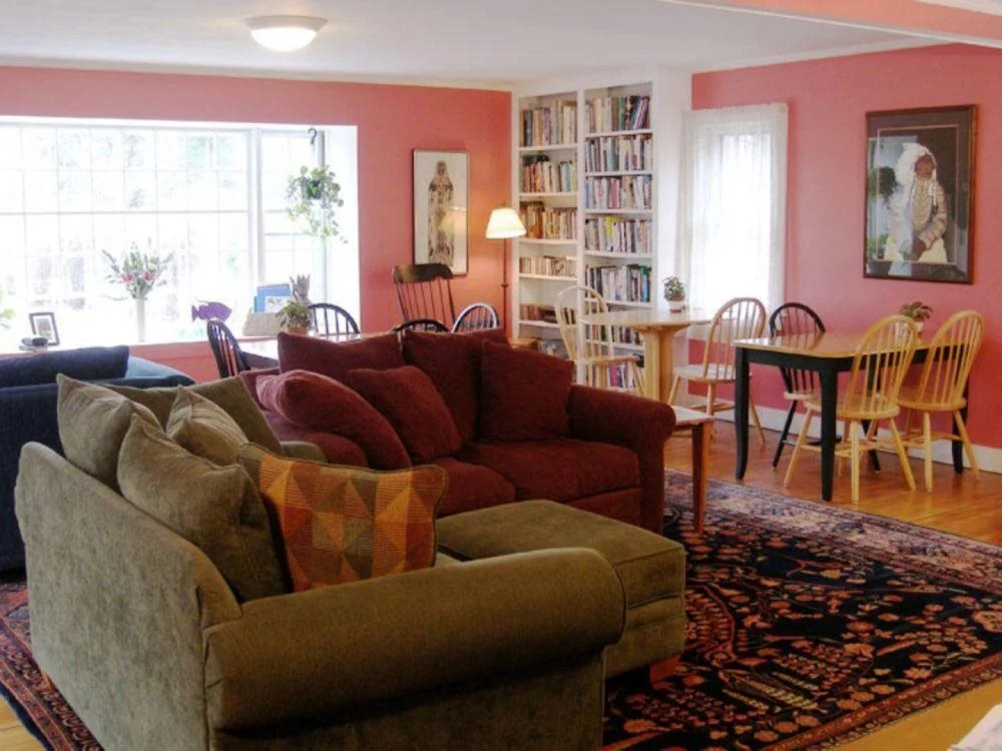 Woods Hole Passage Inn