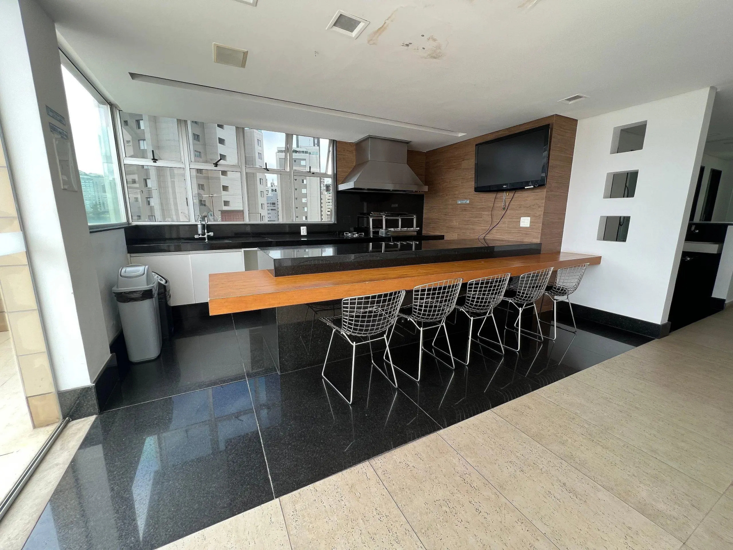 Locking's Vale do Sereno 1