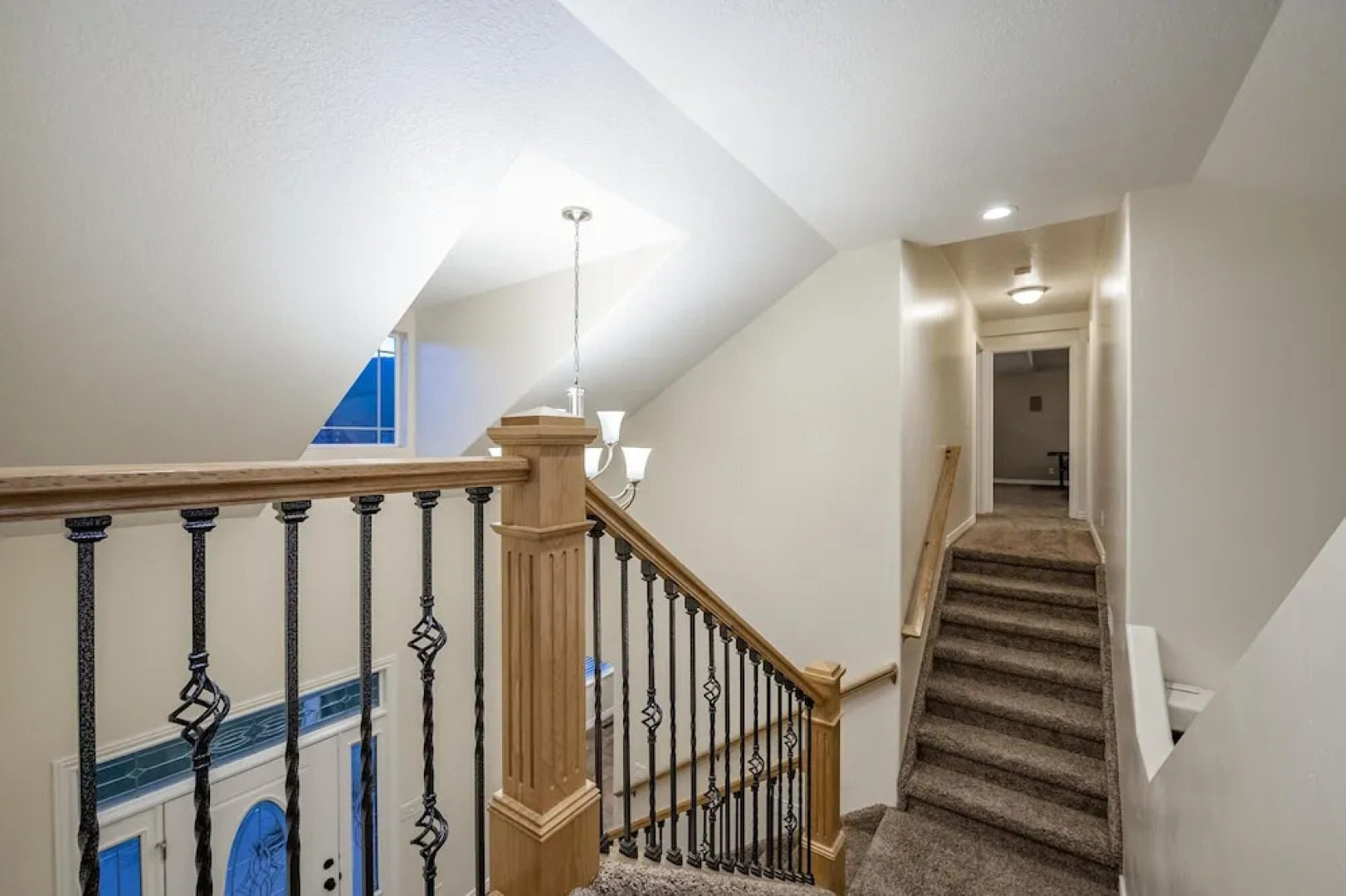 Family Fun Property Between Bear Lake Marina and Raspberry Square, Multiple Game Rooms, Sleeps 32, All New Furniture