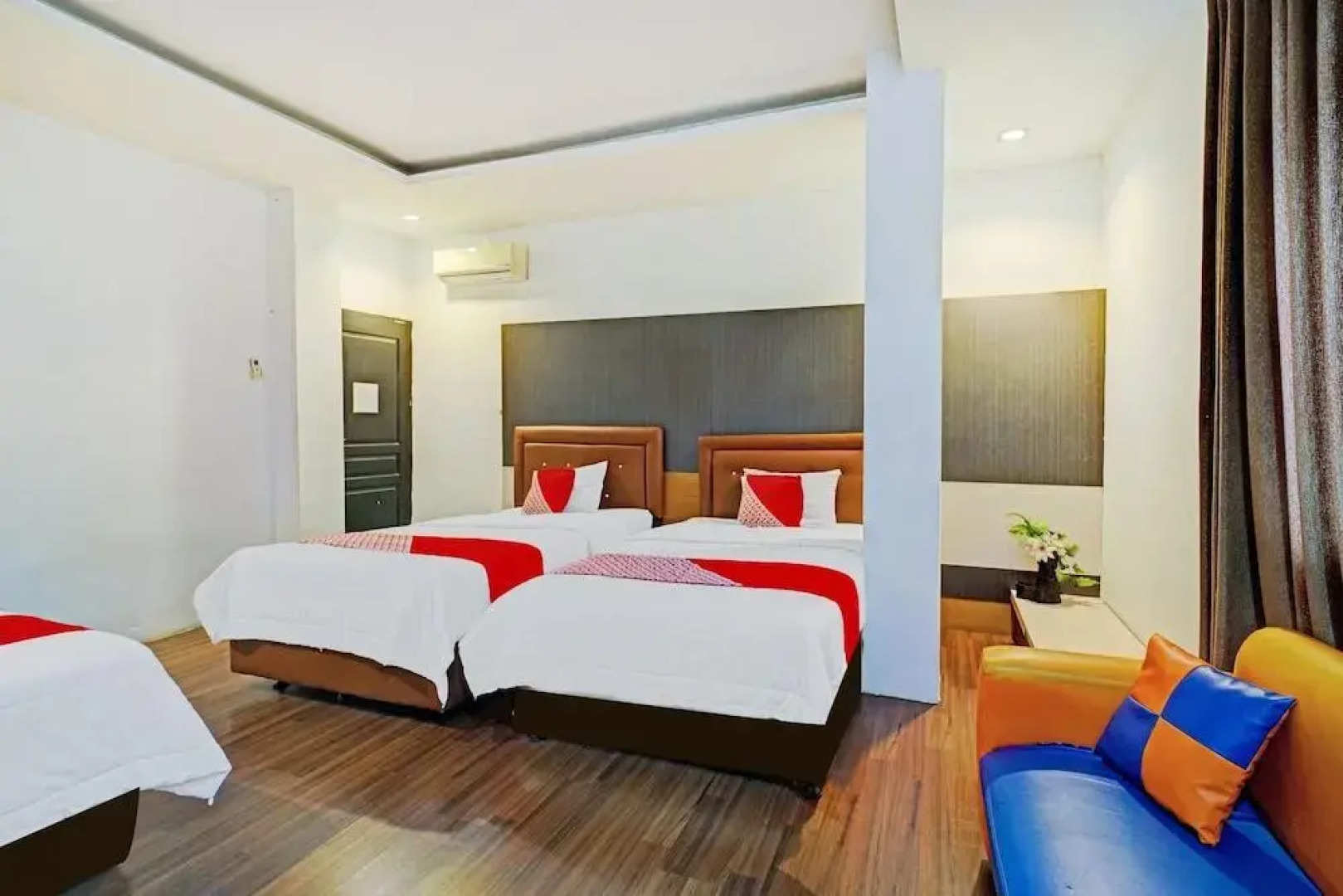 Scala Inn by OYO Rooms