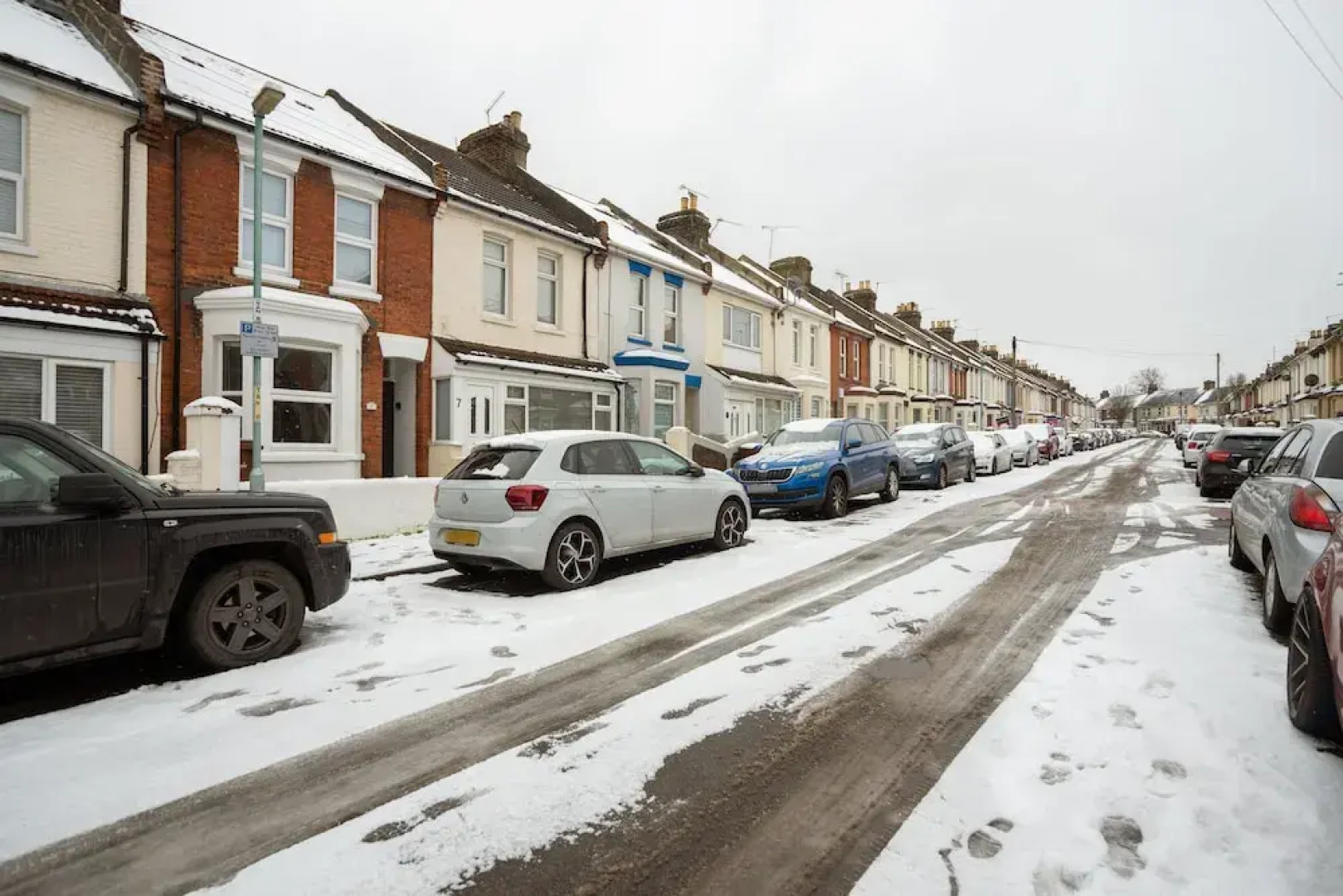 NEW Spacious 2BD House With Garden Gillingham Kent