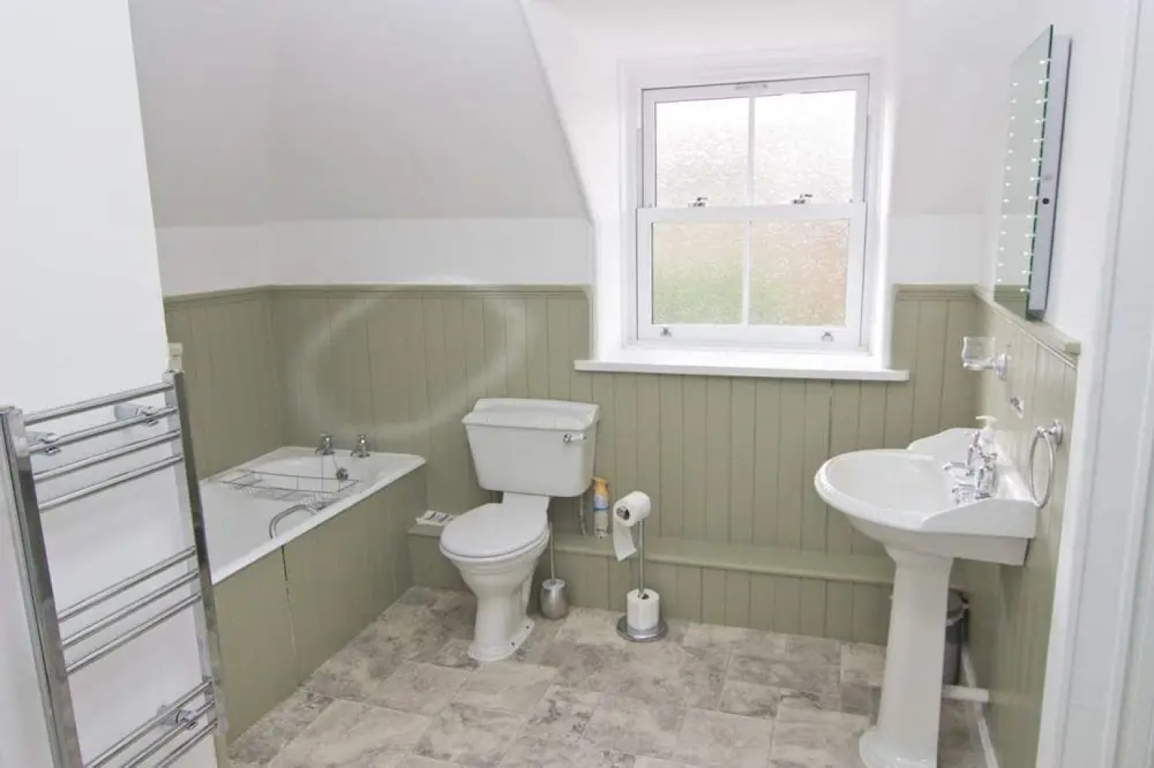 Moonfrog Lets- The Old Laundry