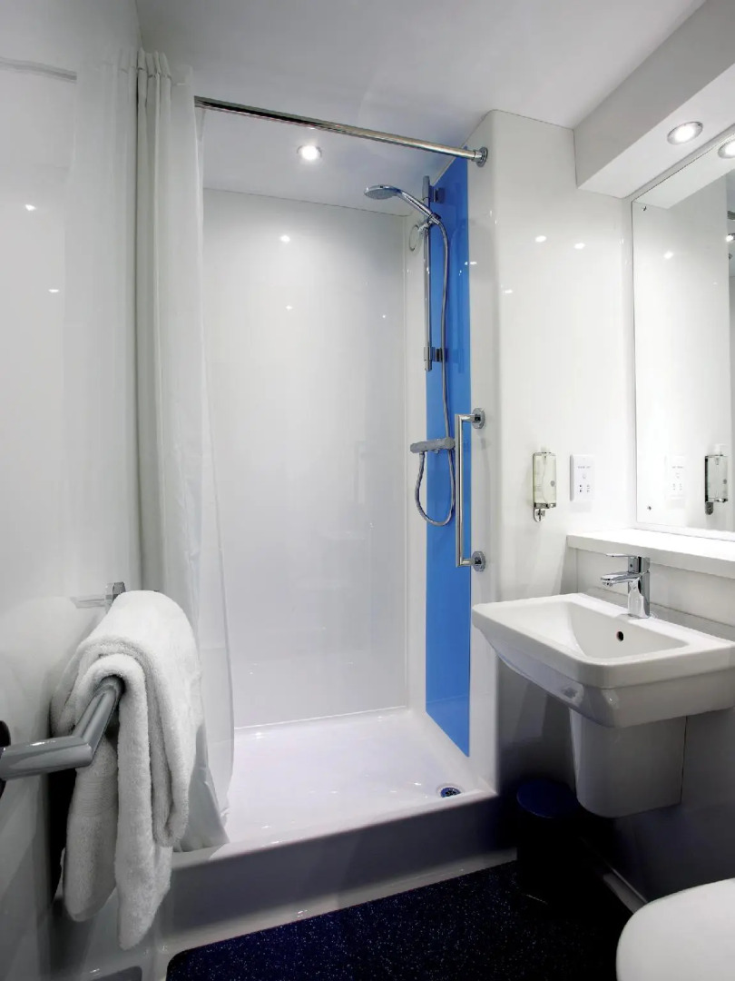 Travelodge Aberdeen Central