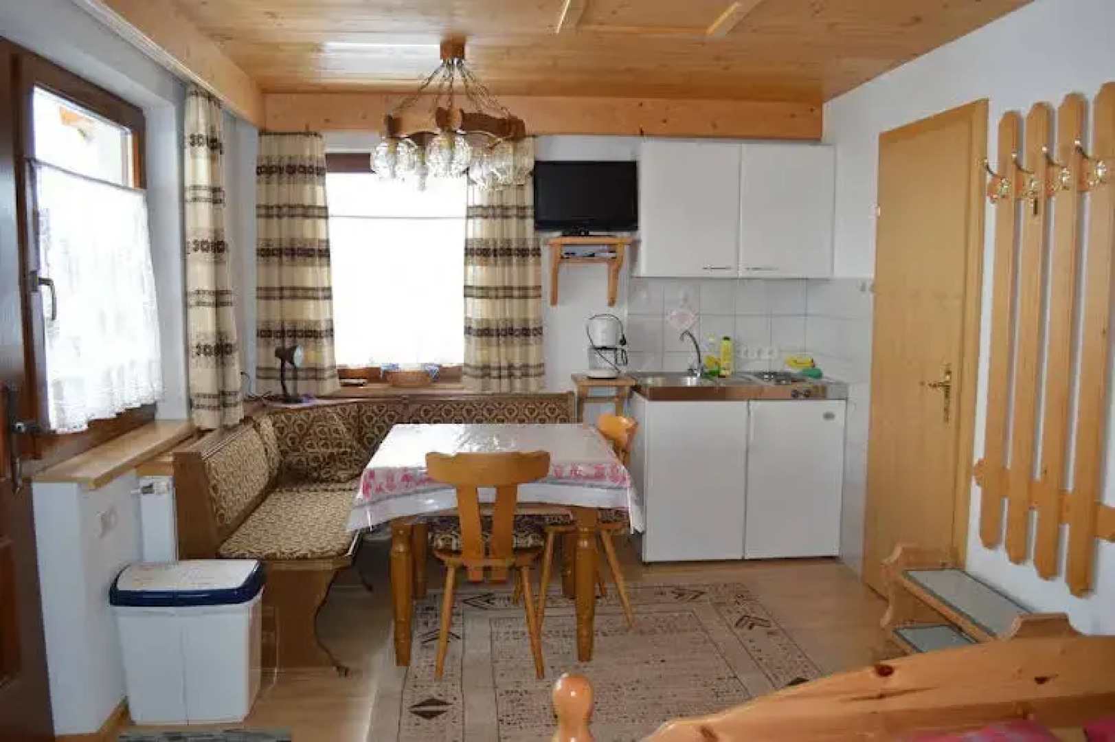 Haus Steinkarblick und Berghäusl