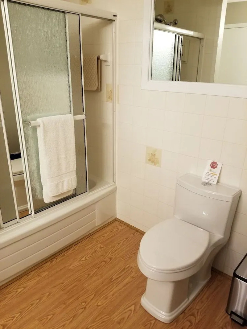 Bee 'n Bee Bed n' Breakfast