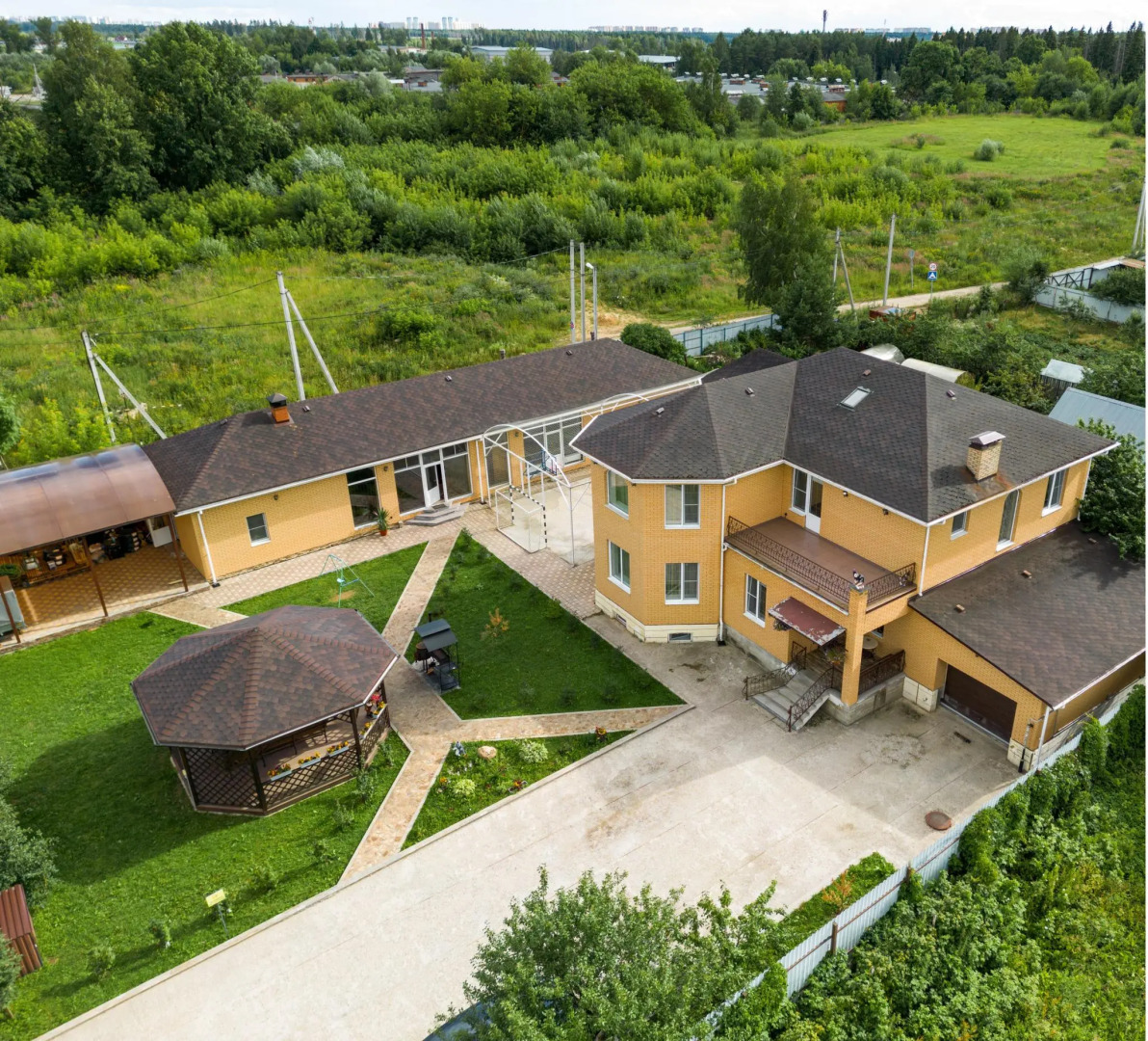 Особняк в Лунево