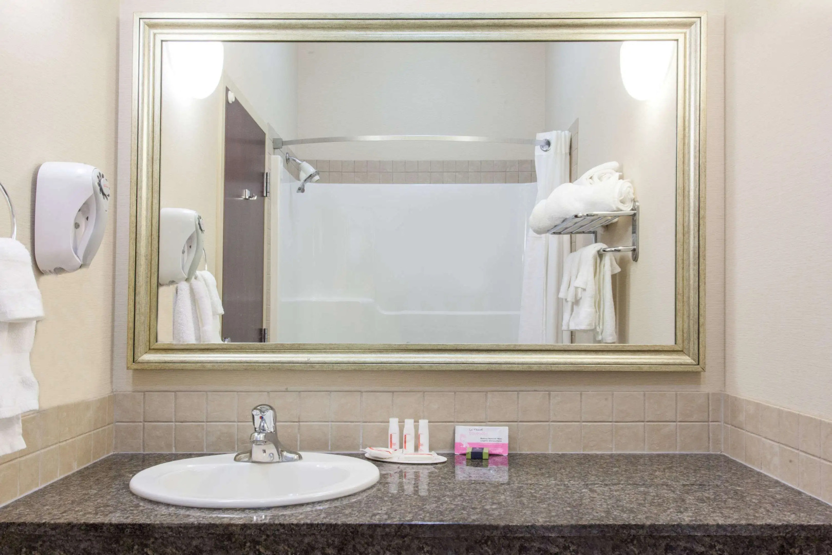 Ramada by Wyndham Pincher Creek