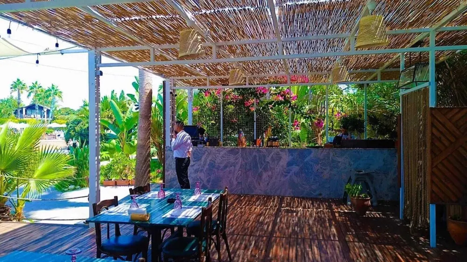 Turquoise Beach Resort