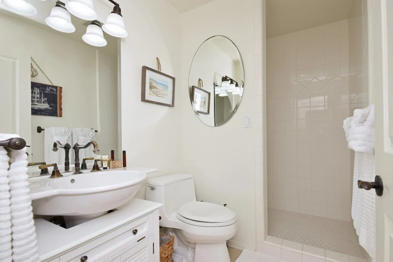 6694 Breakers Way Home 4 Bedrooms 2 Bathrooms Home