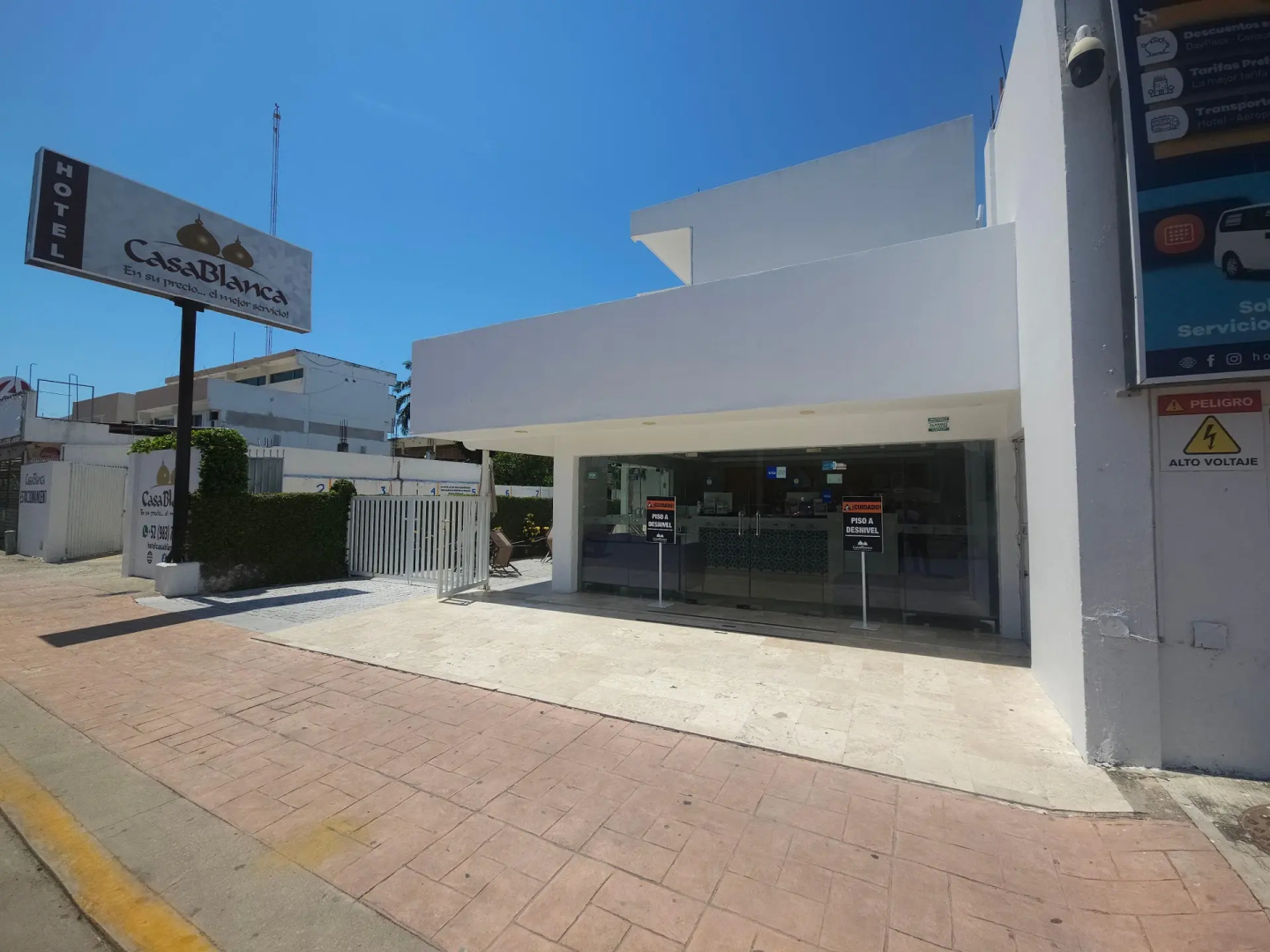 Hotel Casa Blanca