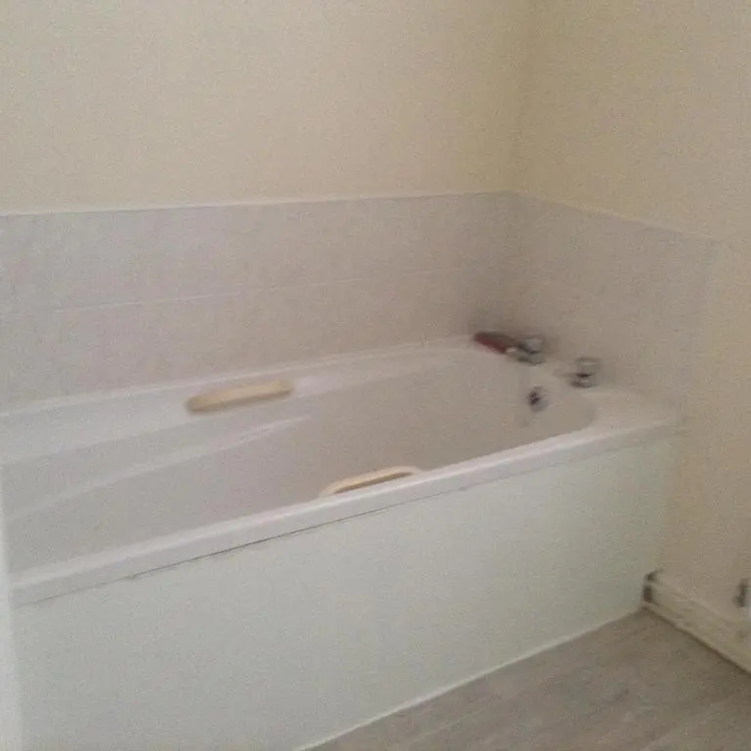 Marshfield Apartment