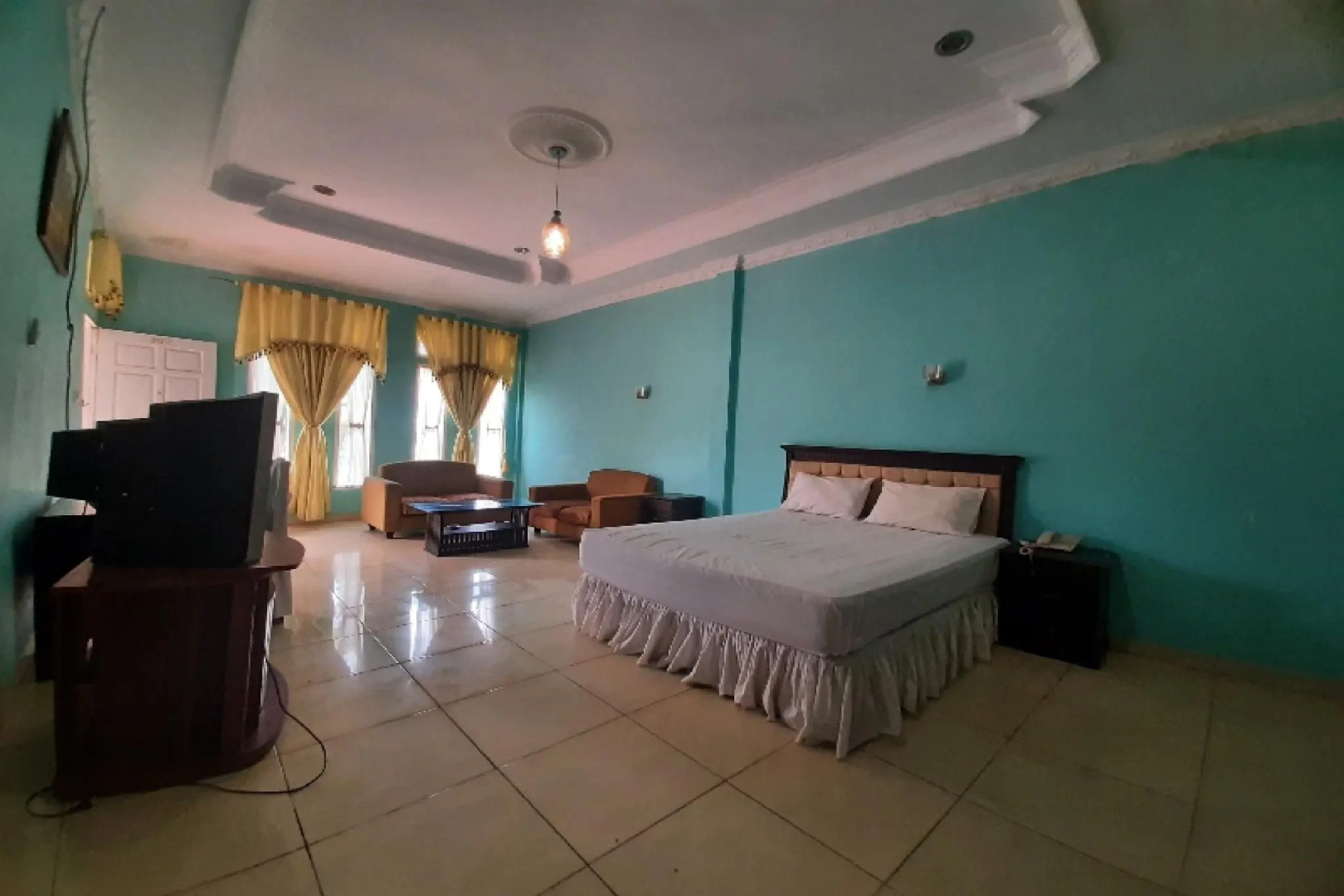 OYO 90542 Hotel Dianti