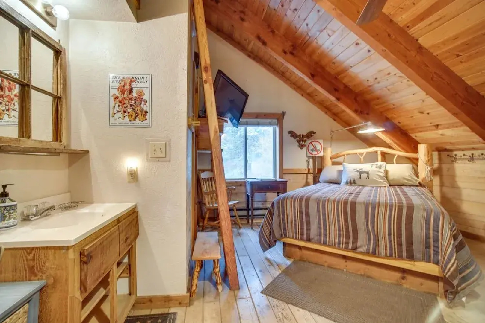 Tree-lined Mccall Cabin: Walk to Payette River!