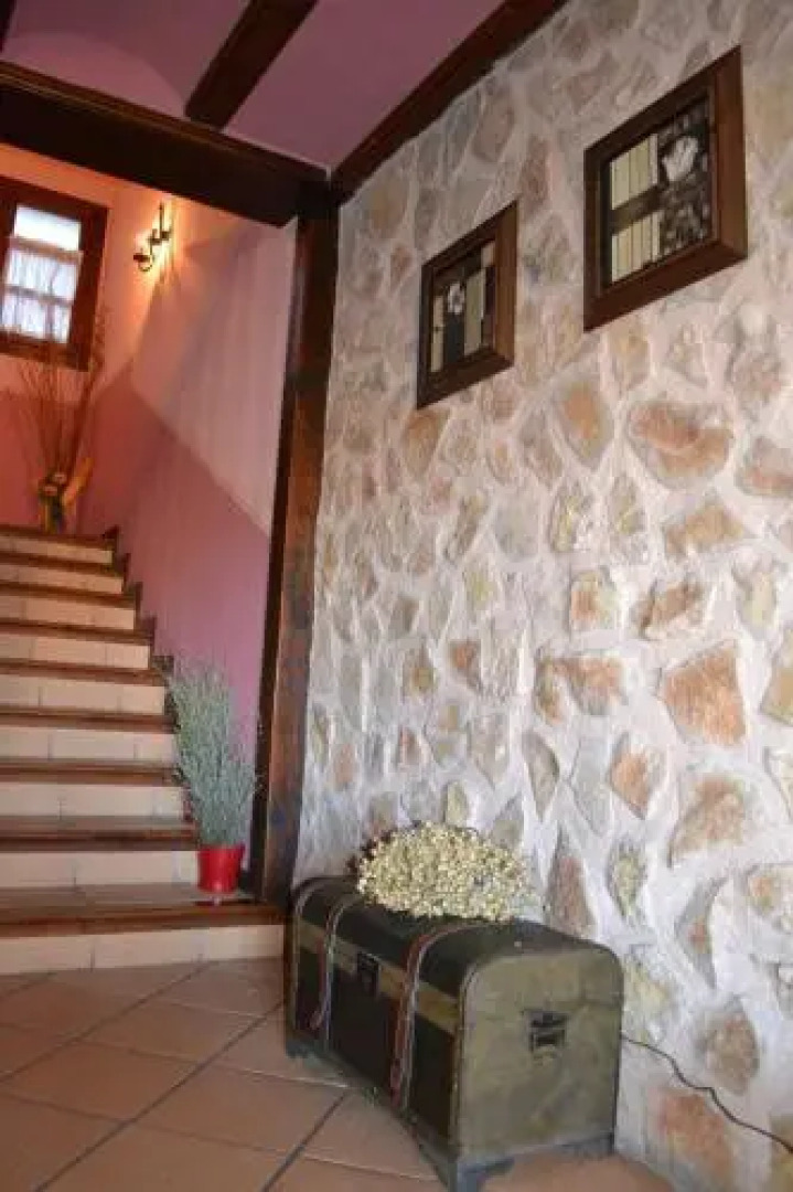 Hotel - Restaurante Prado Del Navazo