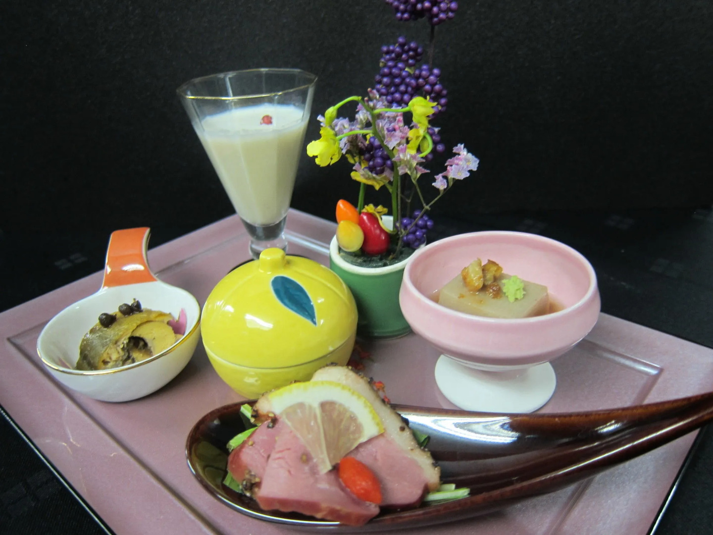 Sun Members Hirugano