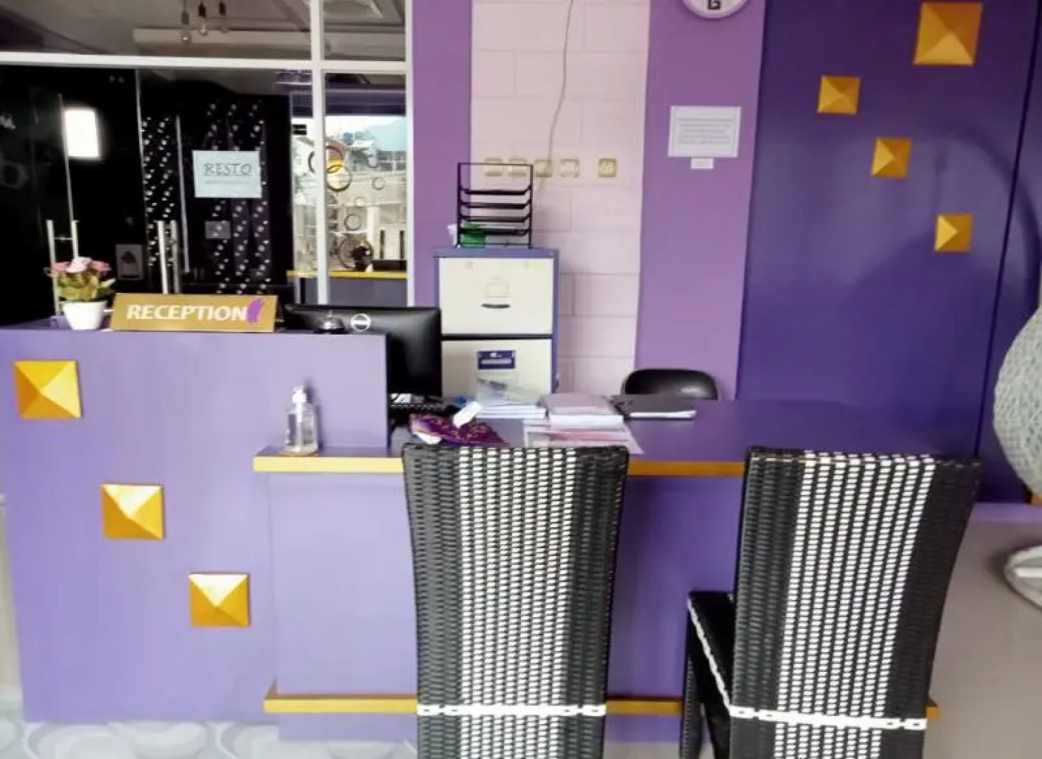 Ungu Hotel Garut by ZUZU